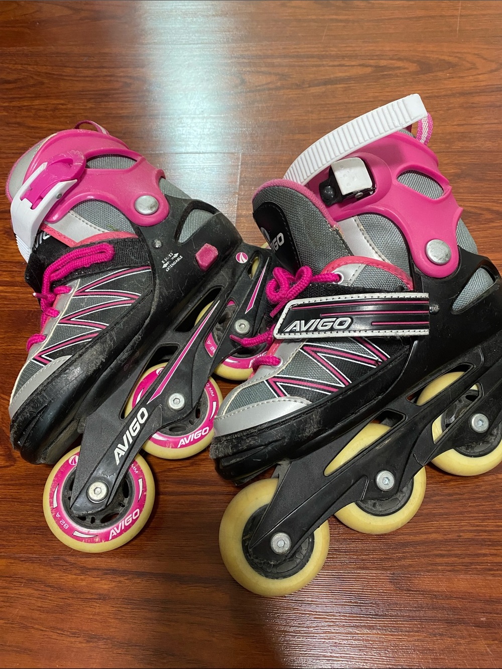 Kids Adjustable Inline Skates - Pink and Black